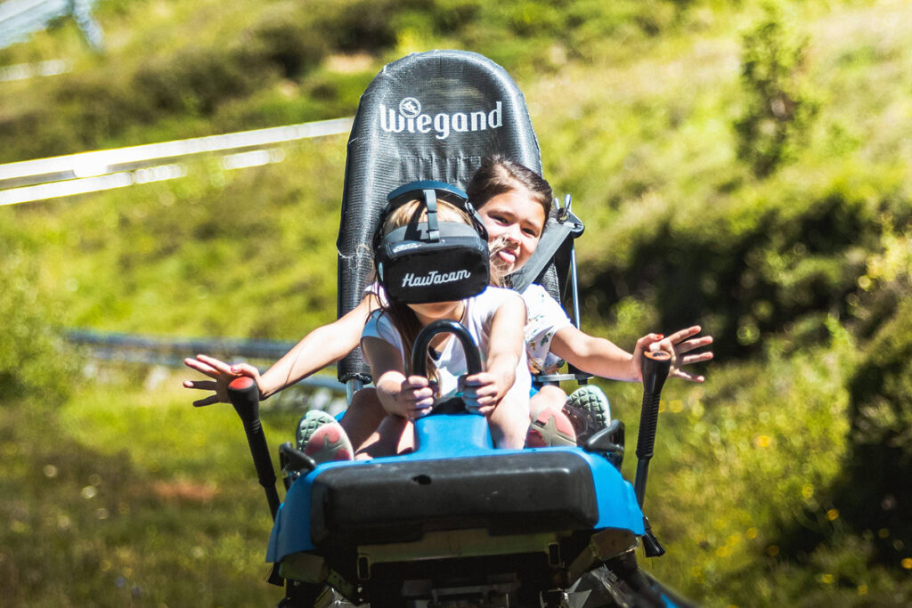 Altos Pirineos con niños - Hautacam mountain luge Altos Pirineos con niños