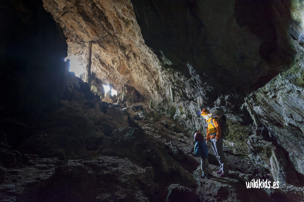 Cuevas de la Comunidad Valenciana