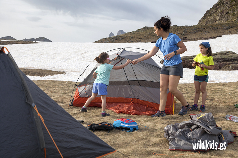 Dormir en la montaña con niños acampada 04 Dormir en la montaña con niños