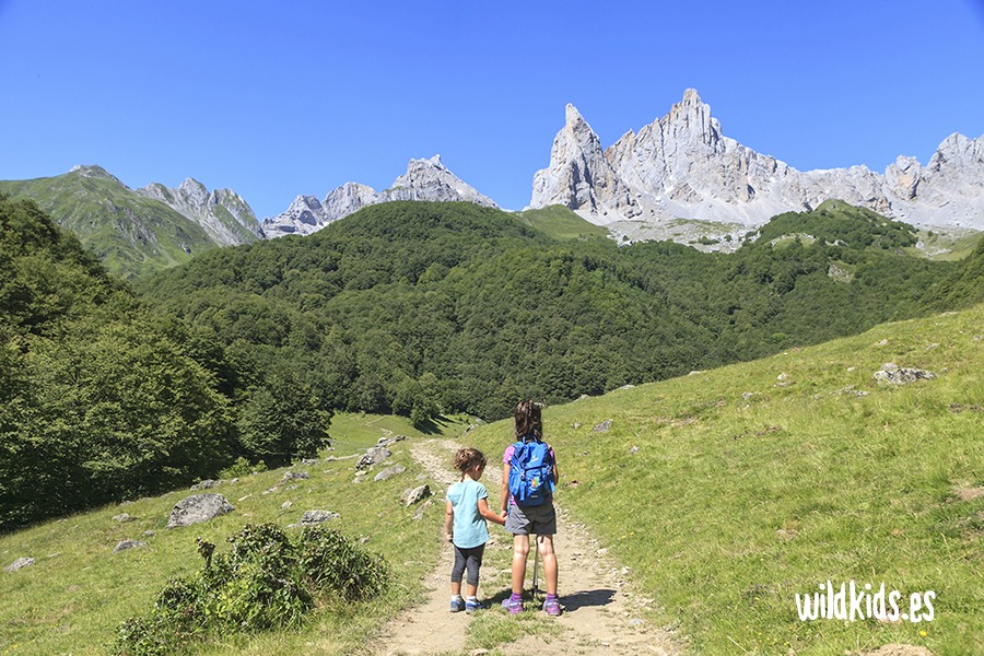Excursion con niños a las agujas de Ansabere (3) Excursión con niños a las agujas de Ansabère en el Pirineo francés