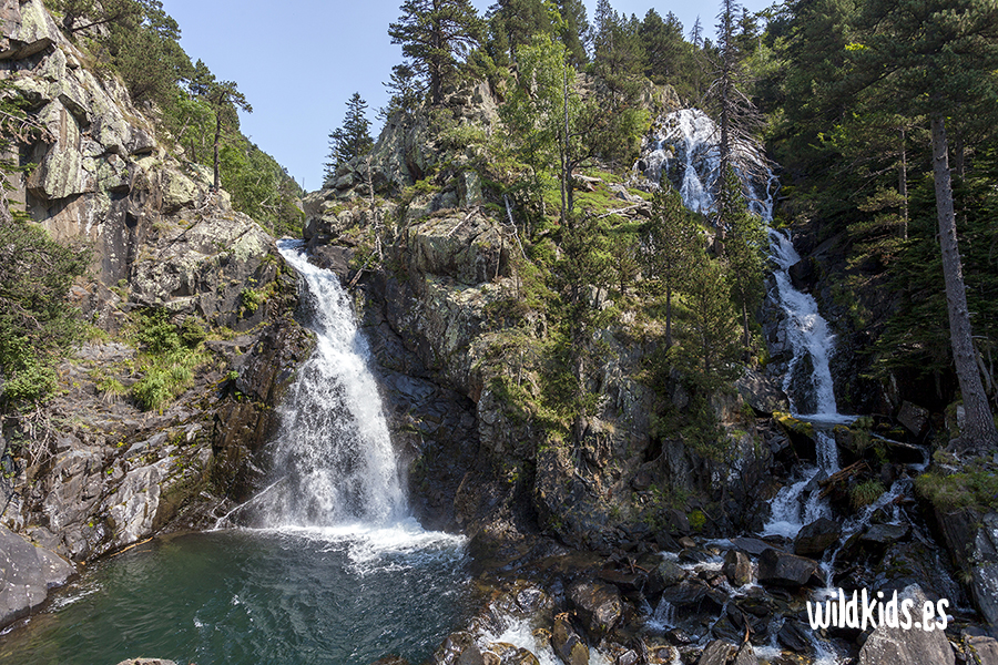 Excursion con niños a las gorgas de alba (1) Excursion con niños en Benasque a las gorgas de Alba