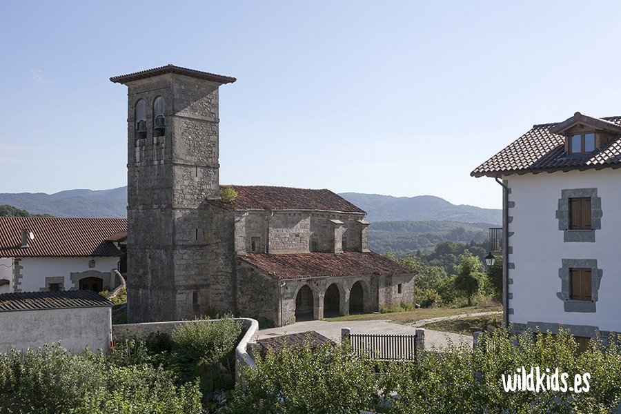 Excursión con niños a los nacederos de Larraun en el Pirineo navarro