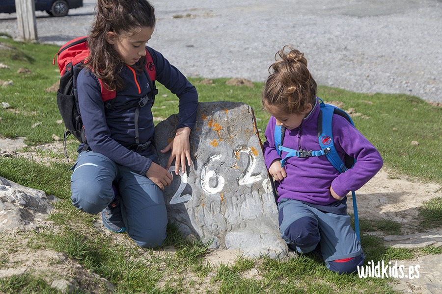 Excursión con niños al pico Arlas en el Pirineo navarro
