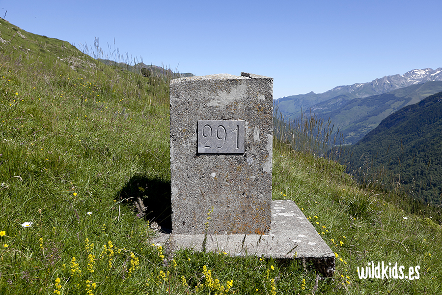 Ibon de Estanes con niños (1) Excursión con niños al ibón de Estanes en el Pirineo aragones