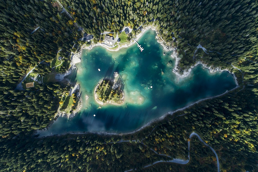 Lagos de montaña en Suiza: Caumasee