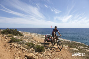 Menorca con niños en familia