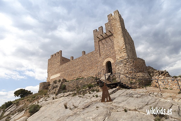 Rutas con niños cerca de Valencia - Castillo de Gaibiel