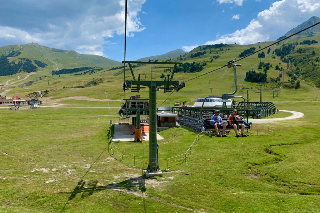 Telesilla de Blanhiblar de Baqueria Beret en la Vall d'Aran