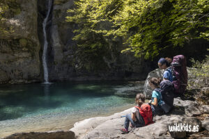 Valle de Ordesa con niños en el Pirineo aragonés - Escuain