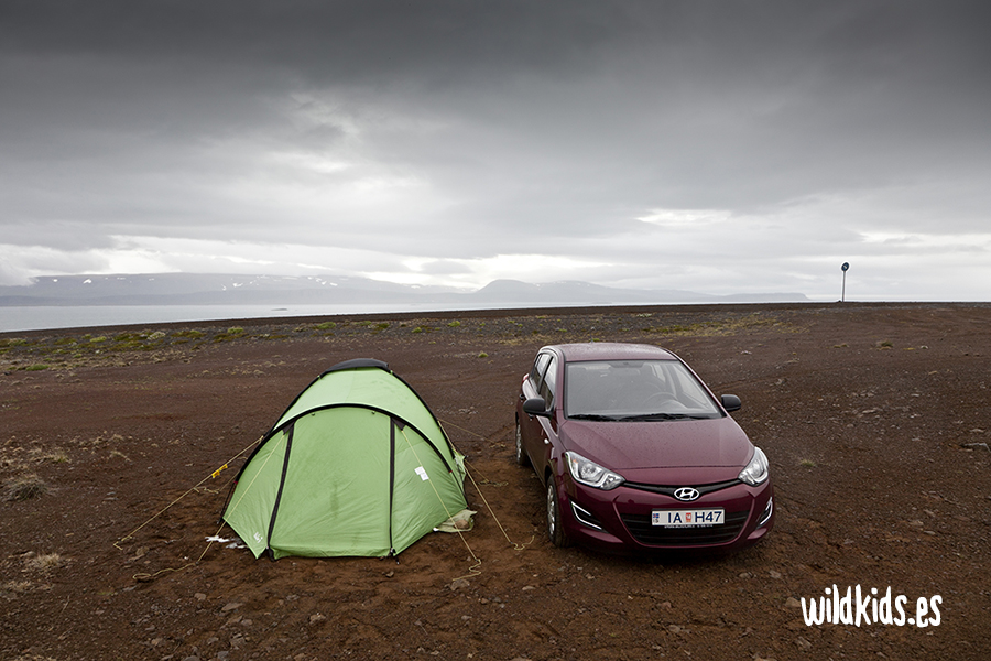 Viajar a Islandia con niños - acampar (2) Viajar a Islandia con niños