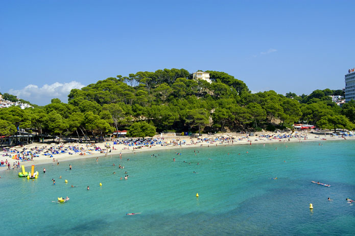 cala galdana en menorca