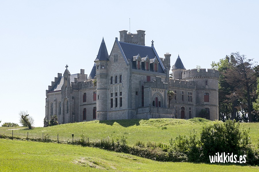 excursion con niños parque de abbadia 01 Excursión con niños al parque de Abbadia en el Pirineo navarro
