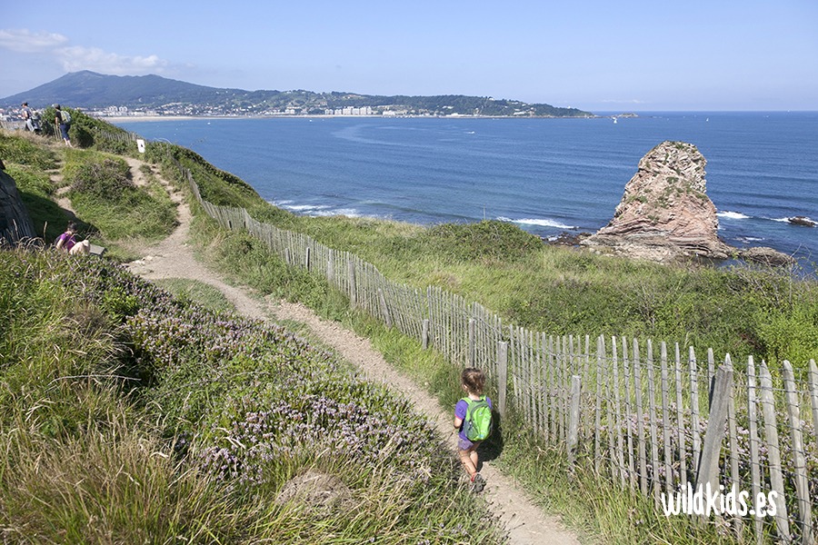 excursion con niños parque de abbadia 05 Excursión con niños al parque de Abbadia en el Pirineo navarro