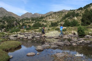 pirineo catalan con niños en familia